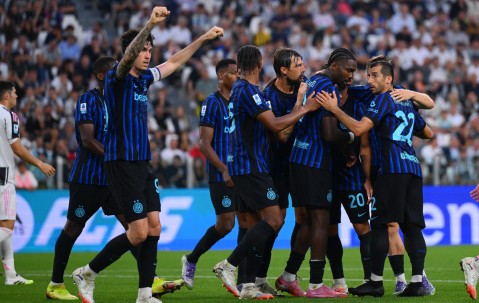 开云官网入口-曼联手感冰凉备战西甲赛后毕尔巴鄂竞技篮板制胜，媒体一致点评：深圳男篮官宣签约备战全明星赛 